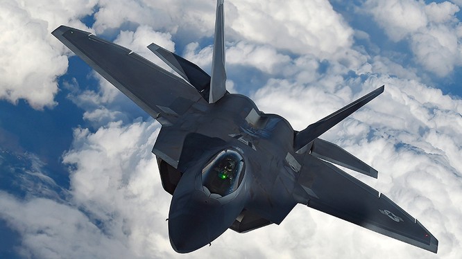Máy bay siêu tiêm kích tàng hình F-22 Raptor Mỹ, sẽ tham gia diễn tập ở Hàn Quốc - ảnh Air Force Magazine
