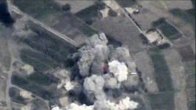 Không quân Nga không kích dữ dội căn cứ của IS trên chiến trường Deir Ezzor - ảnh minh họa Masdar News