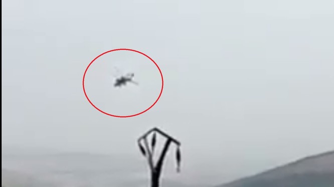 Trực thăng Thổ Nhĩ Kỳ trên khu vực Afrin trước khi bị bắn hạ. ảnh minh họa video