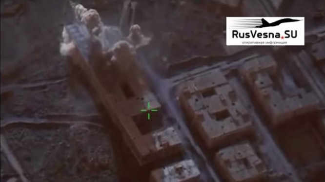 Không quân Nga không kích HTS ở tỉnh Homs. Ảnh video