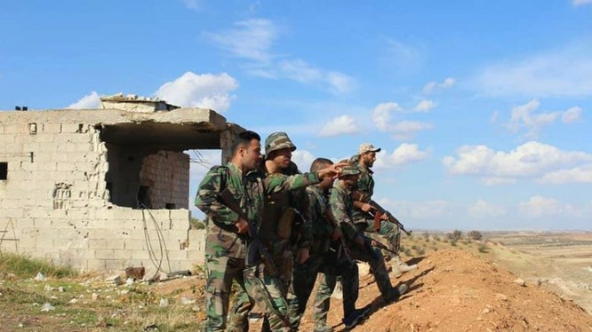 Quân đội Syria trên chiến trường Hama, Idlib. Ảnh minh họa Masdar News