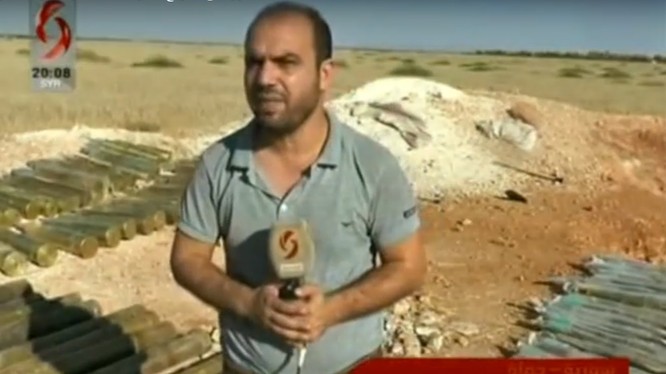 Quân đội Syria thu vũ khí ở phía tây bắc tỉnh Hama. Ảnh minh họa video syria alikhbaria