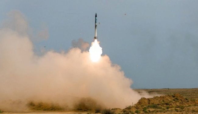 Lực lượng phòng không Nga diễn tập phóng tên lửa S-400. Ảnh minh họa Rusian Gazeta