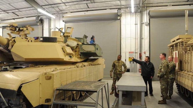 Ảnh xe tăng M1A2C Abrams Mỹ lắp hệ thống phòng thủ tích cực APS Israel.
