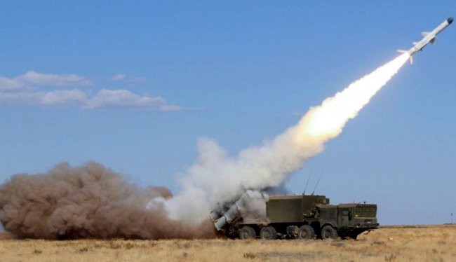 Tổ hợp tên lửa phòng thủ bờ biển Bal của Nga.