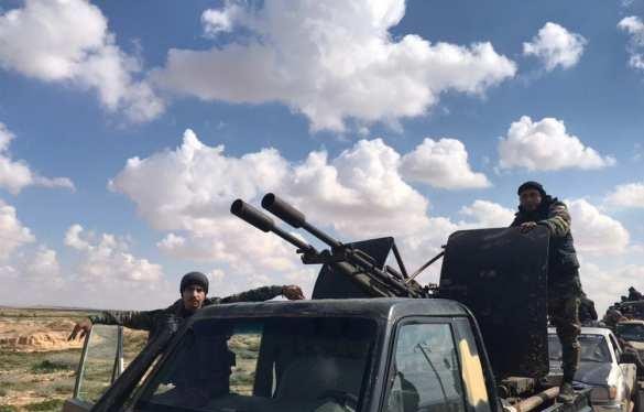 Các đơn vị vũ trang Syria tiến hành truy quét sa mạc phía đông Damascus và Homs.