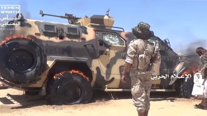 Các du kích Houthi phá hủy xe cơ giới của liên minh quân sự do Ả rập Xê út dẫn đầu. Ảnh minh họa South Front