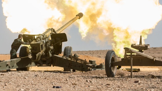 Pháo binh - tên lửa quân đội Syria đánh phá dữ dội chiến tuyến của lực lượng Hồi giáo cực đoan trên khu phi quân sự. Ảnh minh họa: Masdar News.