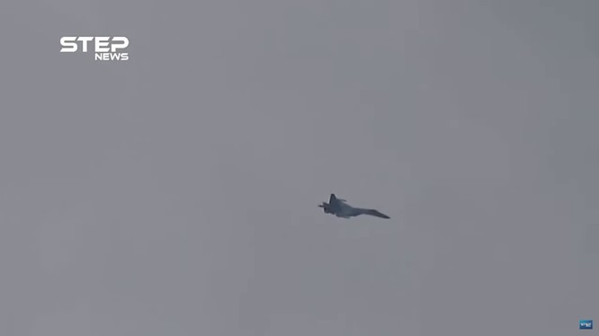 Không quân Nga - Syria không kích ác liệt chiến tuyến của lực lượng Hồi giáo cực đoan ở Idlib, Hama. 