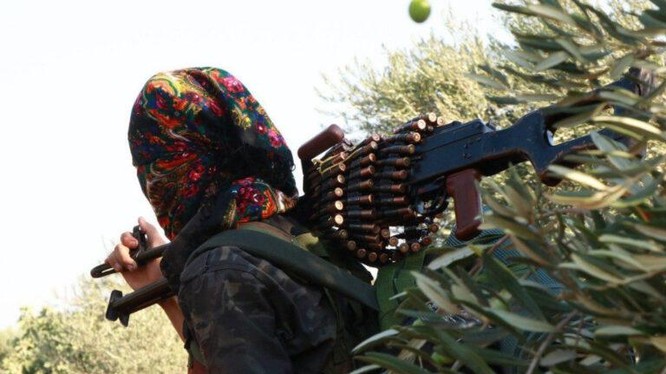 Nữ du kích người Kurd ở Afrin, Aleppo. Ảnh South Front