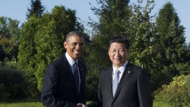 Tổng thống Mỹ Barack Obama và Chủ tịch Trung Quốc Tập Cận Bình. Ảnh: sznews