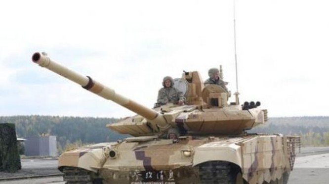 Xe tăng chiến đấu T-90MS Nga tại một cuộc triển lãm quốc phòng vào năm 2013. Ảnh: Sina