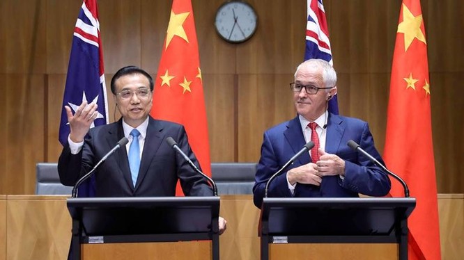 Ngày 24/3/2017, Thủ tướng Trung Quốc Lý Khắc Cường và Thủ tướng Australia Malcolm Turnbull gặp gỡ với báo chí. Ảnh: Wenxuecity