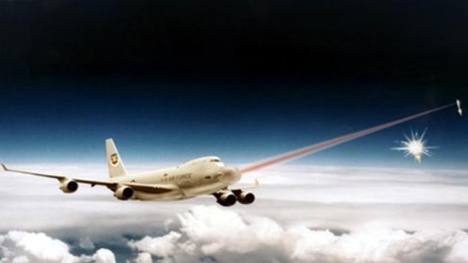 Mỹ đã cung cấp thông tin thành quả nghiên cứu vũ khí laser cho Bộ Quốc phòng Nhật Bản. Ảnh: Cankao.