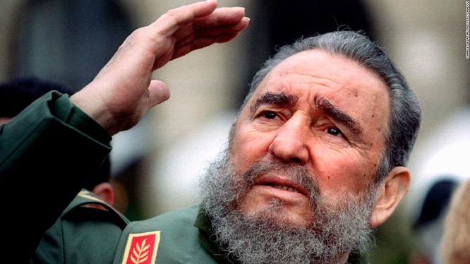 Lãnh tụ Fidel Castro