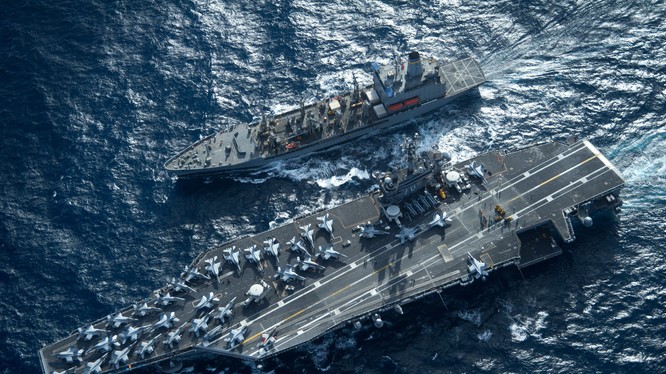 Cụm tác chiến tàu sân bay USS Carl Vinson của Mỹ đang trên đường hướng tới Biển Đông