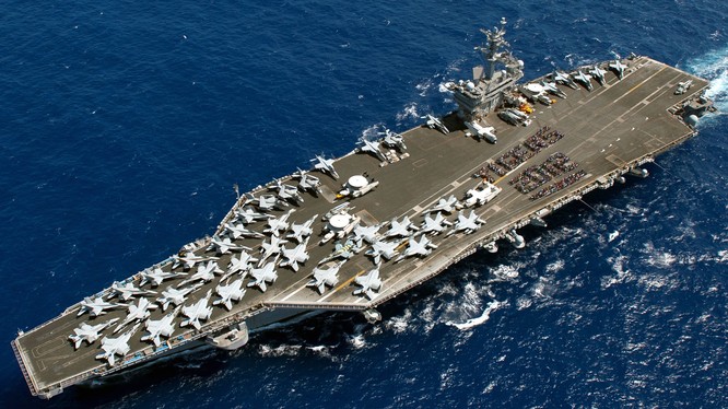 Tàu sân bay Carl Vinson của hải quân Mỹ vừa tuần tra ở Biển Đông