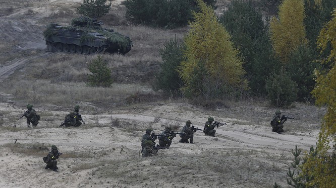 NATO đang ngày càng áp sát biên giới Nga