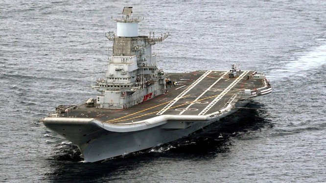 Tàu sân bay của hải quân Ấn Độ và nhiều vũ khí, trang bị của nước này có nguồn gốc từ Nga