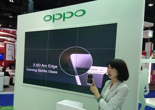 Doanh số Oppo R9 series cán mốc 20 triệu chiếc