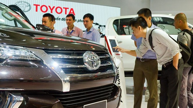 Nhiều mẫu xe Toyota giảm giá khá sâu