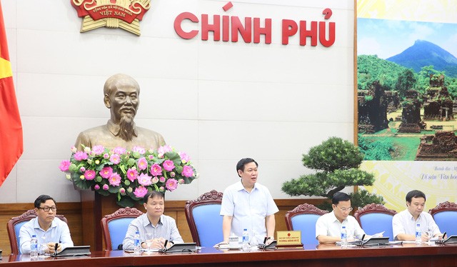 Phó Thủ tướng Vương Đình Huệ chủ trì họp Ban Chỉ đạo Điều hành giá (Ảnh: VGP). 
