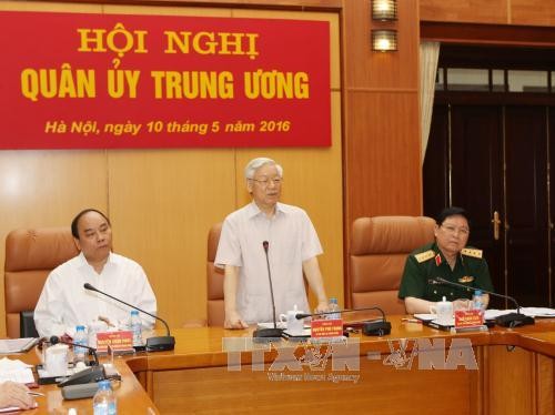 Tổng Bí thư Nguyễn Phú Trọng giữ chức Bí thư Quân ủy Trung ương