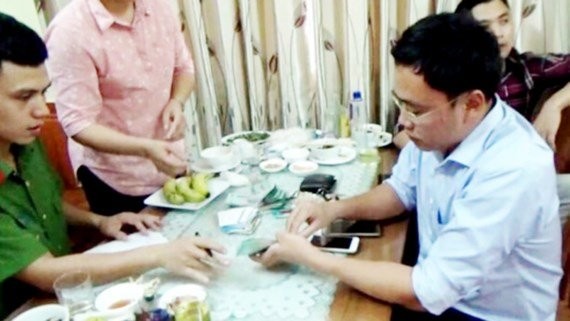 Cựu nhà báo Duy Phong bị cáo buộc tội cưỡng đoạt tài sản.