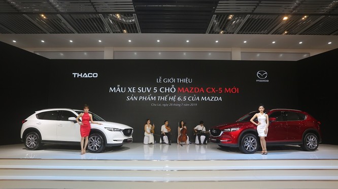 Lễ ra mắt Mazda CX-5 mới .