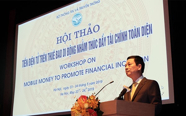 Bộ trưởng Nguyễn Mạnh Hùng phát biểu tại Hội thảo.