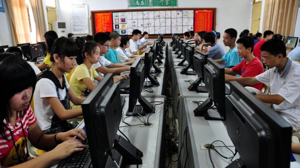 Với tình trạng thiếu giáo viên ở vùng nông thôn, Trung Quốc hy vọng các bài học trực tuyến sẽ tạo điều kiện để học sinh nông thôn được tiếp cận giáo dục - Ảnh: SCMP