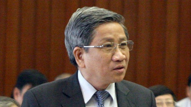 GS TS Nguyễn Minh Thuyết - nguyên Phó Chủ nhiệm Uỷ ban Văn hoá, Giáo dục và Thanh thiếu niên, Nhi đồng của Quốc hội