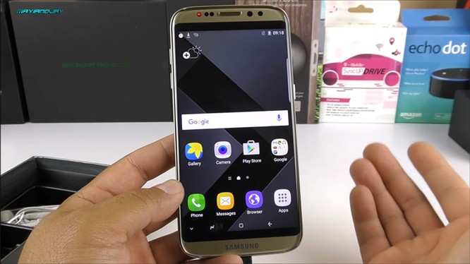 Galaxy S8 giả có kiểu dáng và giao diện giống hệt hàng thật