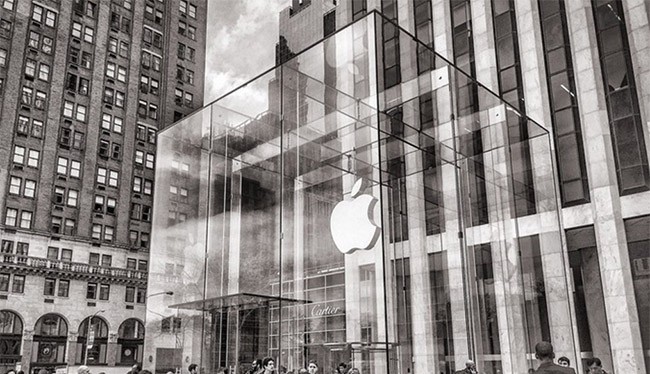 Khối thủy tinh làm nên đặc trưng Apple Store ở Manhattan sẽ bị di dời