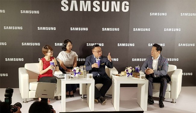 CEO Samsung gặp gỡ giới báo chí Đài Loan