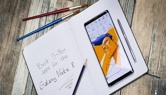 Bút S-Pen là một tính năng nổi bật của dòng Galaxy Note (ảnh: Phone Arena)