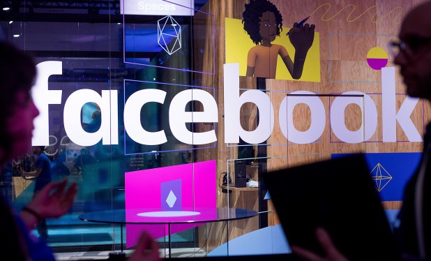 Facebook đang đối diện với scandal lớn (ảnh: The New York Post)
