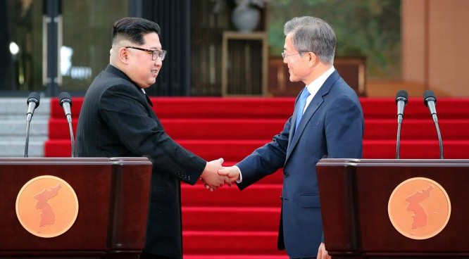 Hai nhà lãnh đạo Hàn Quốc - Triều Tiên đã tìm được tiếng nói chung trong nhiều vấn đề quan trọng (ảnh: NK News)