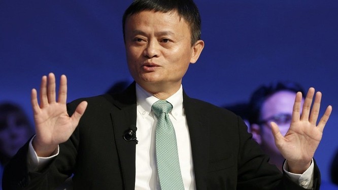 Tỷ phú Jack Ma cho rằng thương mại không nên được sử dụng như một vũ khí, mà phải là cách để mang lại hòa bình giữa các quốc gia (ảnh: Sputnik)