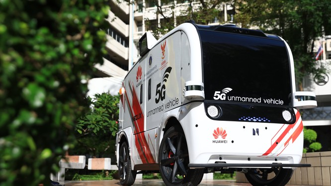 Xe tự hành 5G được thí điểm tại bệnh viện Thái Lan
