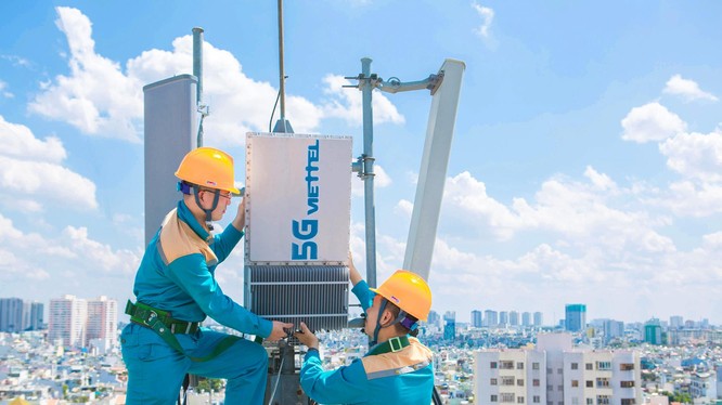 Viettel đã lắp đặt hơn 100 trạm gốc 5G tại Hà Nội và 50 trạm tại TP.HCM để kinh doanh thử nghiệm