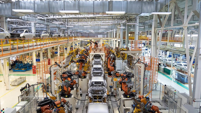 Nhà máy Trường Hải đã tự động hóa nâng cao năng lực sản xuất nhíp ô tô từ 6 nghìn tấn/năm lên 10 nghìn tấn/năm và giảm 5% chi phí sản xuất hàng năm 