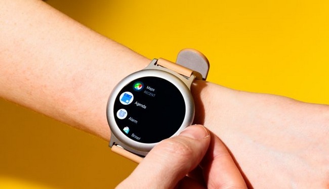 Năm nay, Google sẽ phát hành dòng smartwatch của riêng mình (Ảnh Hollis Johnson)