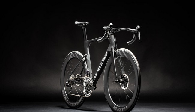 Chiếc xe đạp SystemSix có giá 11.000 USD được Cannondale khẳng định là chiếc xe đạp đua nhanh nhất thế giới (Ảnh Cannondale)
