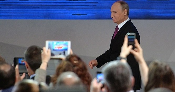 Rúp Nga sụt giảm: Cú sốc chính trị của ông Putin?
