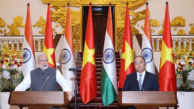 Sau cuộc hội đàm giữa Thủ tướng Chính phủ Nguyễn Xuân Phúc và Thủ tướng Ấn Độ Narendra Modi, hai bên ra Tuyên bố chung- (Ảnh: Chinhphu.vn).