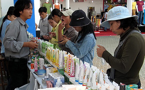 Trên thị trường chỉ có khoảng 10% mỹ phẩm là của doanh nghiệp Việt.