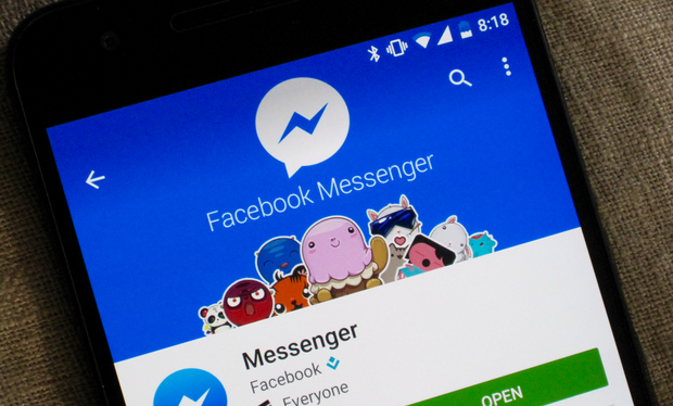 Facebook cho phép chào bán sản phẩm trên Messenger. Ảnh: ibtimes.co.uk