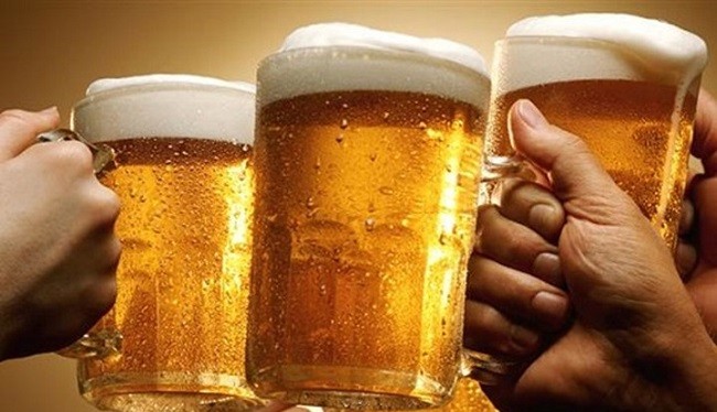Tỷ lệ nam giới Việt Nam uống bia rượu cao nhất thế giới - (Ảnh minh họa)