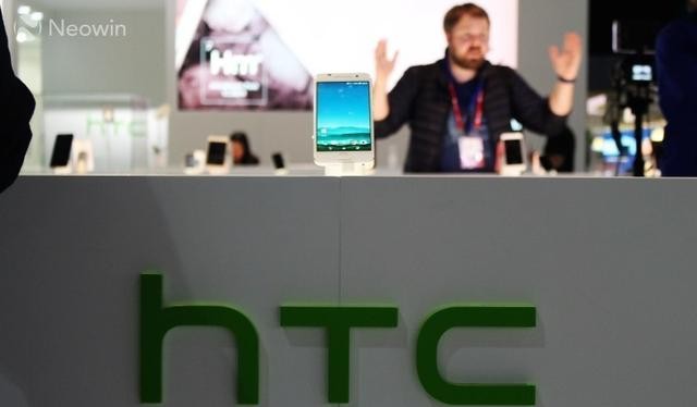 HTC sẽ không từ bỏ mảng điện thoại thông minh